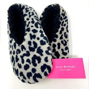 Isaac Mizrahi Leopard House Slippers Size Medium NWT